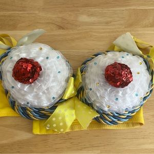 Ice Cream bra costume 32B. Katy Perry video.